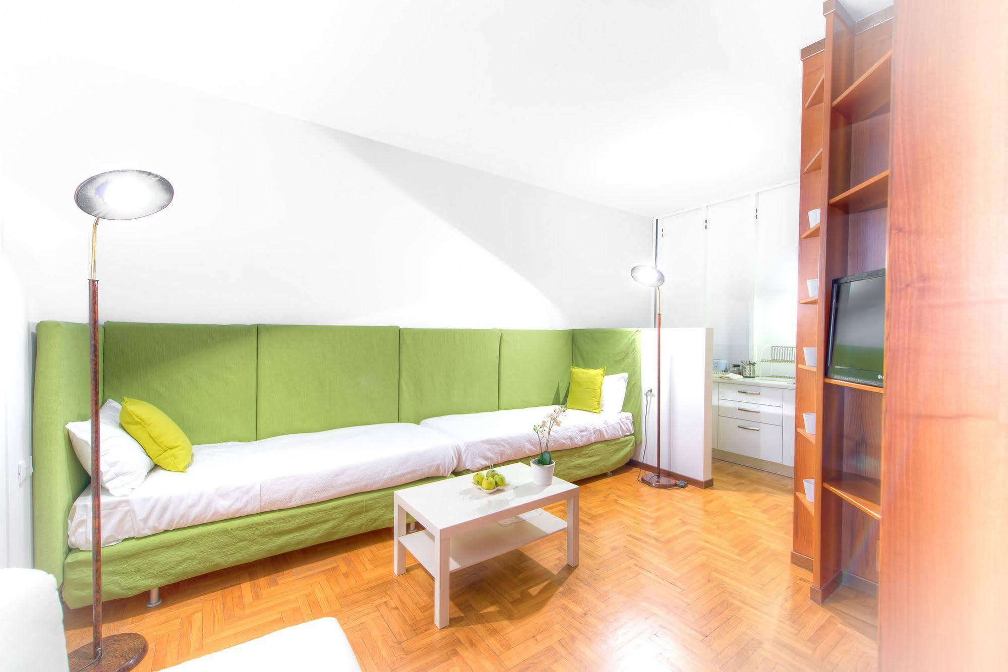 B&B San Benedetto Бергамо Экстерьер фото