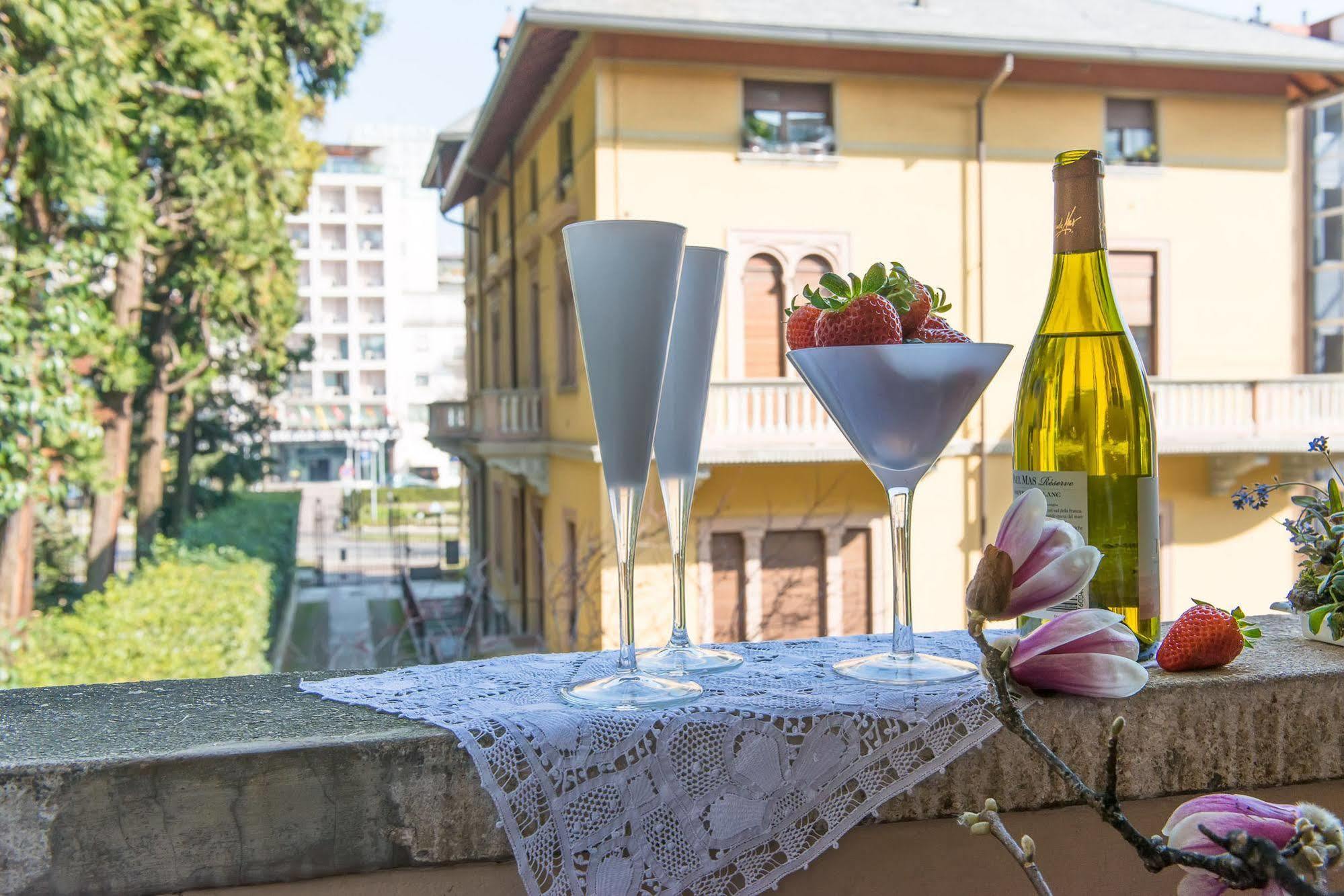 B&B San Benedetto Бергамо Экстерьер фото